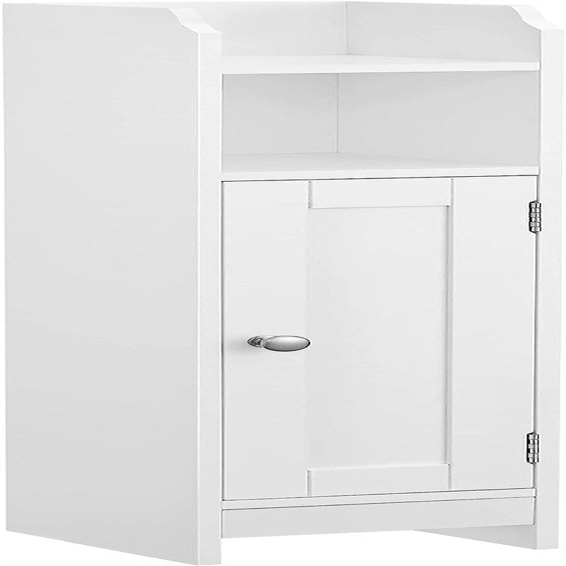 Kleiner Badezimmer-Eckschrank