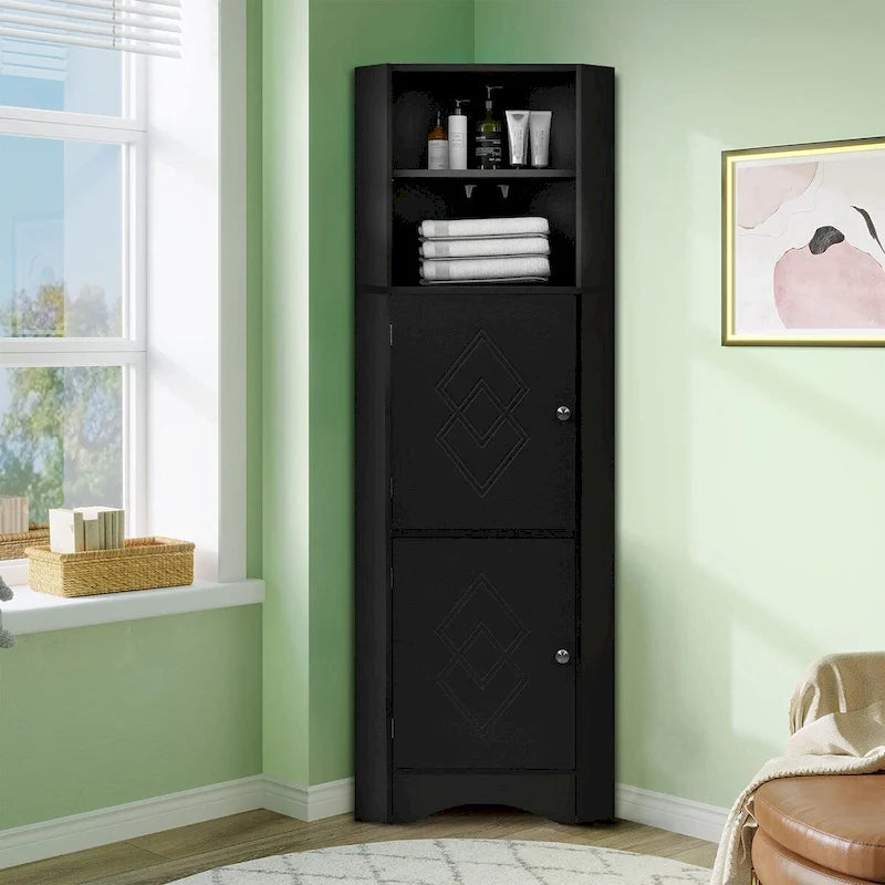 Moderner Bad Hochschrank aus Holz mit Metallelementen